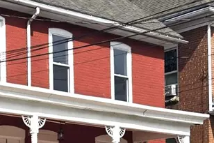 121 N Broad St, Waynesboro, PA 17268 - Photo 2
