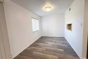 5840 Fairway Dr W, Fayetteville, PA 17222 - Photo 4