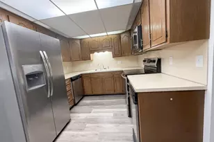 5840 Fairway Dr W, Fayetteville, PA 17222 - Photo 2