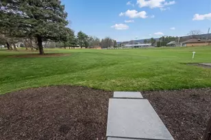 5840 Fairway Dr W, Fayetteville, PA 17222 - Photo 12