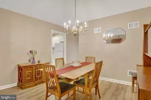 2324 Aronimink Cir, Fayetteville, PA 17222 - Photo 10