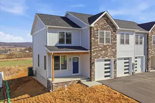 11802 Mystic Rock Ln S, Waynesboro, PA 17268 - Photo 1