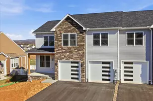 11816 Mystic Rock Ln S, Waynesboro, PA 17268 - Photo 2