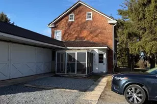 1718 Clay Hill Rd, Greencastle, PA 17225 - Photo 2