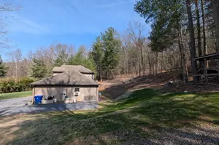 7895 Stump Run Rd, Fayetteville, PA 17222 - Photo 6