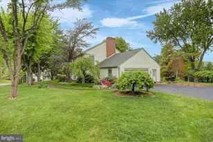 12275 Knollwood Cir, Waynesboro, PA 17268 - Photo 10