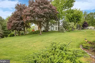 12275 Knollwood Cir, Waynesboro, PA 17268 - Photo 4