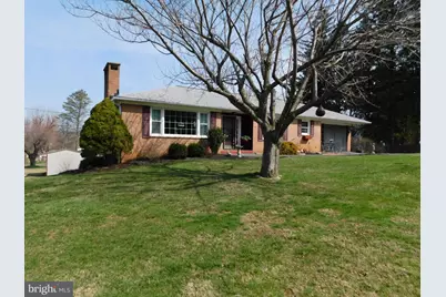 15253 Ressler Lane, Blue Ridge Summit, PA 17214 - Photo 2