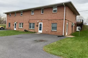 11 Edward Dr, Greencastle, PA 17225 - Photo 1