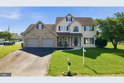 2308 Ocracoke Island Court, Chambersburg, PA 17202 - Photo 2