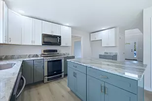 2308 Ocracoke Island Ct, Chambersburg, PA 17202 - Photo 10