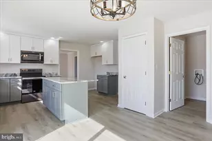 2308 Ocracoke Island Ct, Chambersburg, PA 17202 - Photo 16