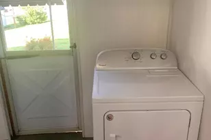 305 W North St, Waynesboro, PA 17268 - Photo 10