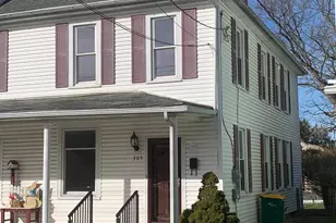 305 W North St, Waynesboro, PA 17268 - Photo 1