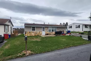 13 Forest Ave, Fayetteville, PA 17222 - Photo 2