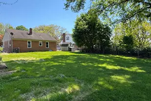 1241 S Main St, Chambersburg, PA 17201 - Photo 4