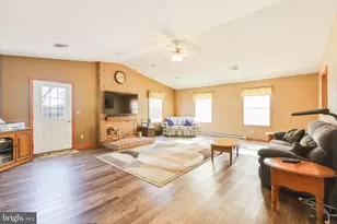 750 Frey Rd, Chambersburg, PA 17202 - Photo 14