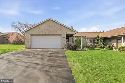 312 Woodvale Drive, Chambersburg, PA 17201 - Photo 4