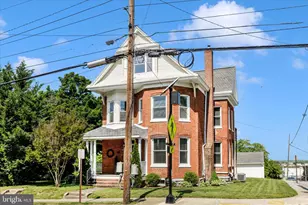 140 N Grant St, Waynesboro, PA 17268 - Photo 1