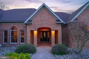 2368 Castlegreen Dr, Greencastle, PA 17225 - Photo 74