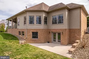 2368 Castlegreen Dr, Greencastle, PA 17225 - Photo 88
