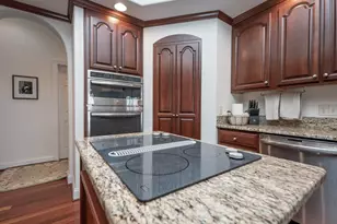 2368 Castlegreen Dr, Greencastle, PA 17225 - Photo 18