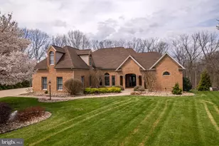 2368 Castlegreen Dr, Greencastle, PA 17225 - Photo 86