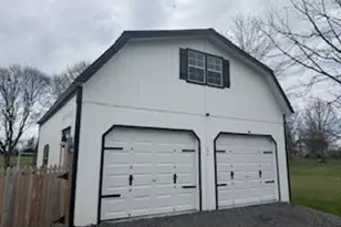 690 Williamson Rd, Greencastle, PA 17225 - Photo 4