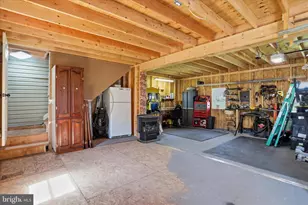 690 Williamson Rd, Greencastle, PA 17225 - Photo 6