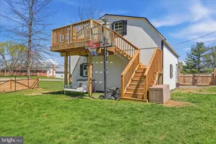 690 Williamson Rd, Greencastle, PA 17225 - Photo 16