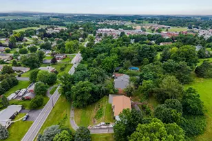 12309 Country Club Rd, Waynesboro, PA 17268 - Photo 14