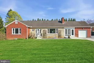 13152 Welty Rd, Waynesboro, PA 17268 - Photo 2