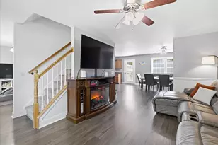 205 Crown Ct, Waynesboro, PA 17268 - Photo 6