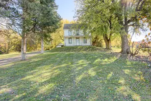 13740 Lower Edgemont Rd, Waynesboro, PA 17268 - Photo 8