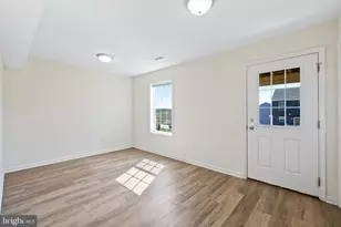 2084 Clinton Ave, Chambersburg, PA 17201 - Photo 22