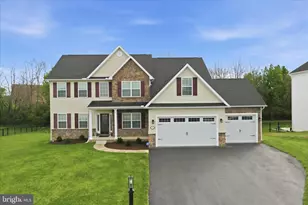 153 Delanie Dr, Greencastle, PA 17225 - Photo 1
