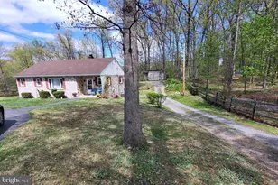 1859 Leafmore Rd, Chambersburg, PA 17202 - Photo 1