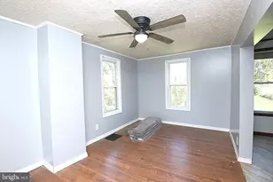 12161 Broad St, Waynesboro, PA 17268 - Photo 6