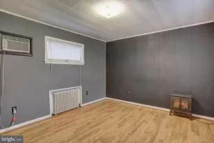 230 W 2nd St, Waynesboro, PA 17268 - Photo 22