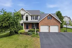 233 Cresthaven Drive, Fayetteville, PA 17222 - Photo 1