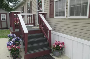 284 Waverly Ct, Fayetteville, PA 17222 - Photo 2