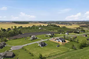 8011 Hidden Valley Ln, Waynesboro, PA 17268 - Photo 54