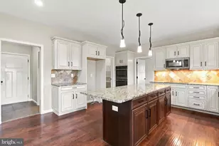 8011 Hidden Valley Ln, Waynesboro, PA 17268 - Photo 8