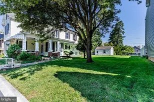351 E E Catherine St, Chambersburg, PA 17201 - Photo 2