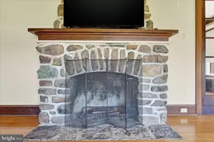 815 E Main St, Waynesboro, PA 17268 - Photo 10