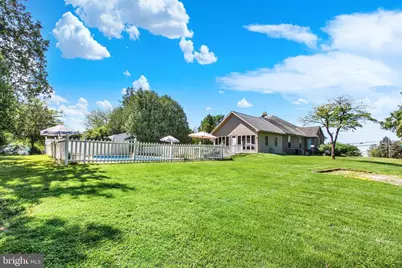 815 E Main Street, Waynesboro, PA 17268 - Photo 42