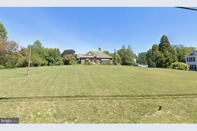 815 E Main Street, Waynesboro, PA 17268 - Photo 1