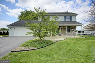 322 Elmont Cir, Shippensburg, PA 17257 - Photo 1