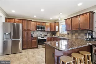 9361 Lindale Ave, Greencastle, PA 17225 - Photo 2