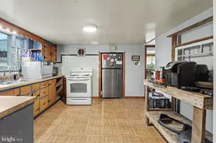 1121 Black Gap Rd, Fayetteville, PA 17222 - Photo 4